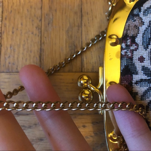 Vintage 1950’s tapestry design purse. - Picture 6 of 7